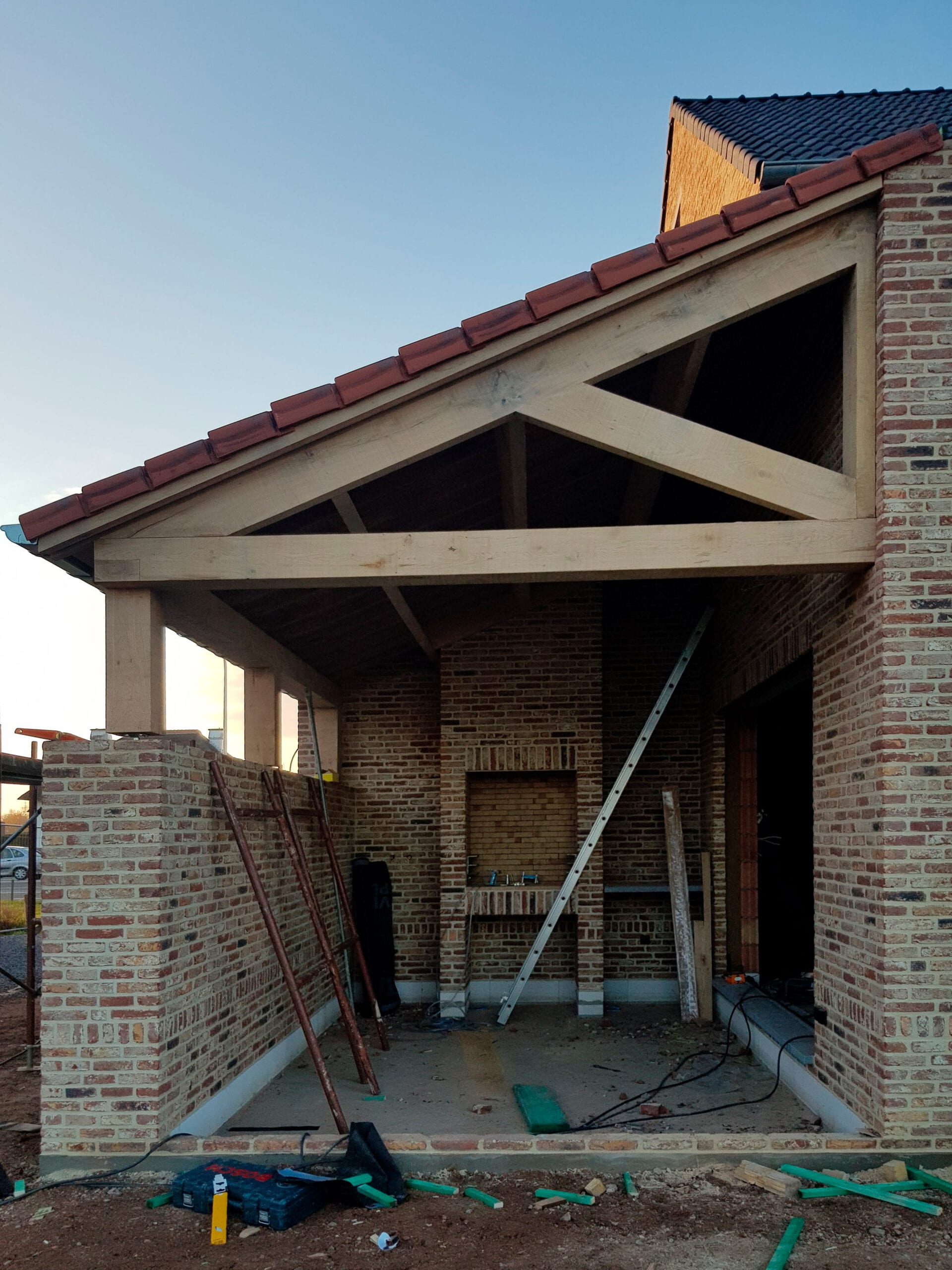 Terras dakwerken Roof Fix Limburg - Dakdekkers leggen terras aan met hout afwerking